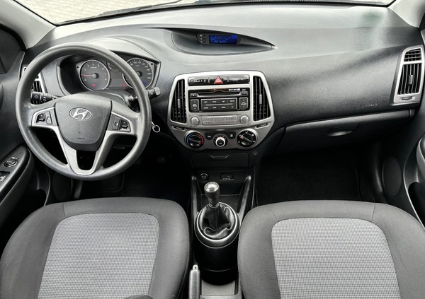 Hyundai i20 cena 22999 przebieg: 136000, rok produkcji 2012 z Świebodzin małe 154